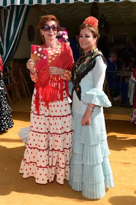 Feria de Sevilla: looks de Victoria Federica y otras famosas.